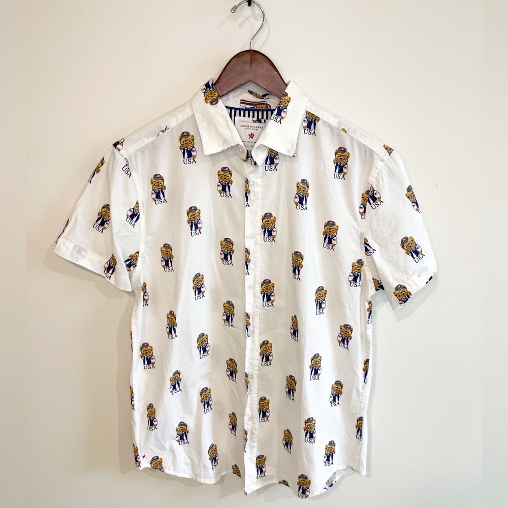 Denim & Flower by Ricky Singh White USA Bear button downMen's Shirt Size Medium